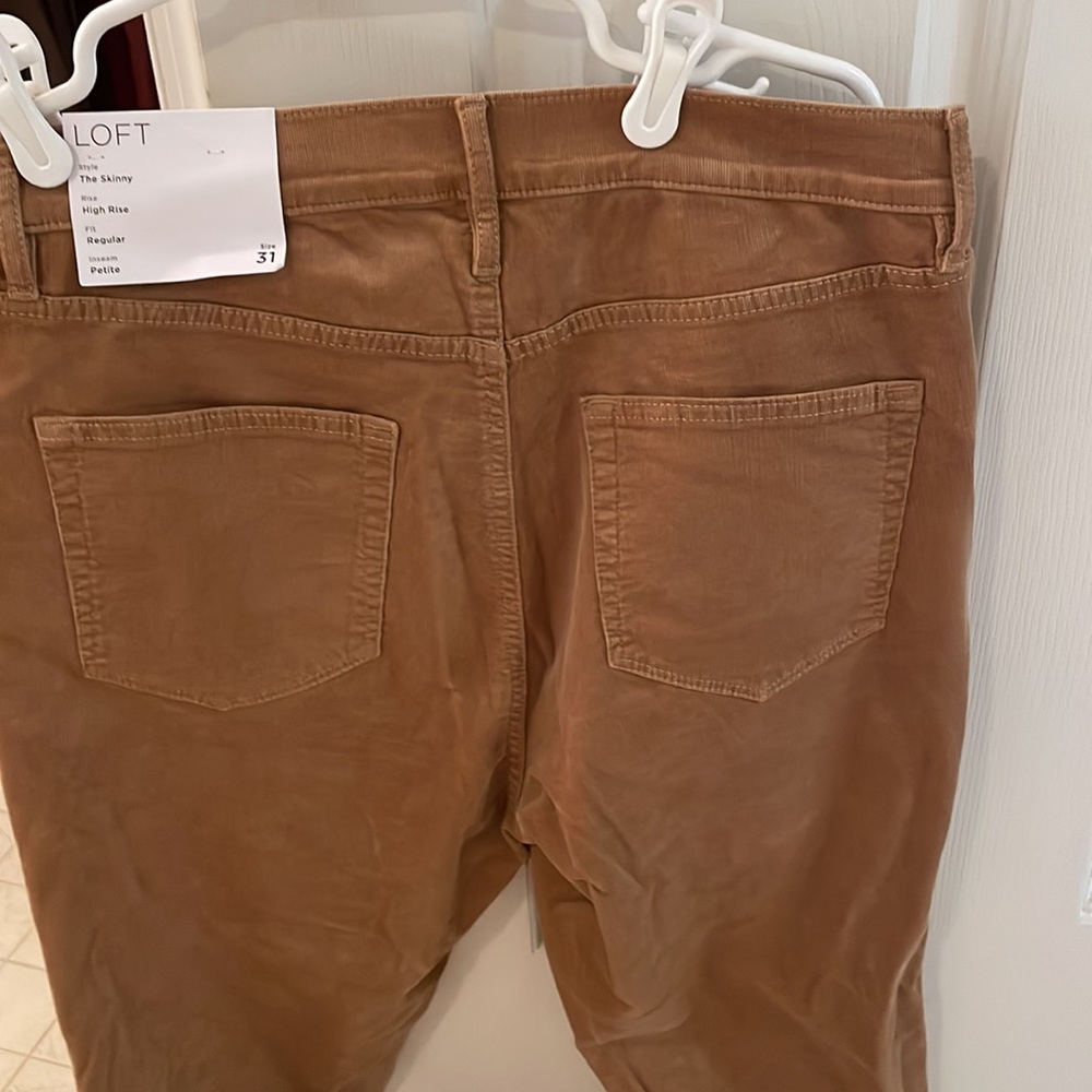 NWT tan corduroy petite skinny pants - Picture 5 of 6
